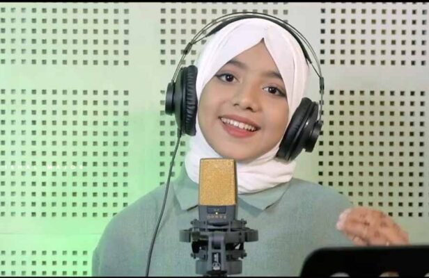 Kathir Thalabana Mappilapattu Lyrics